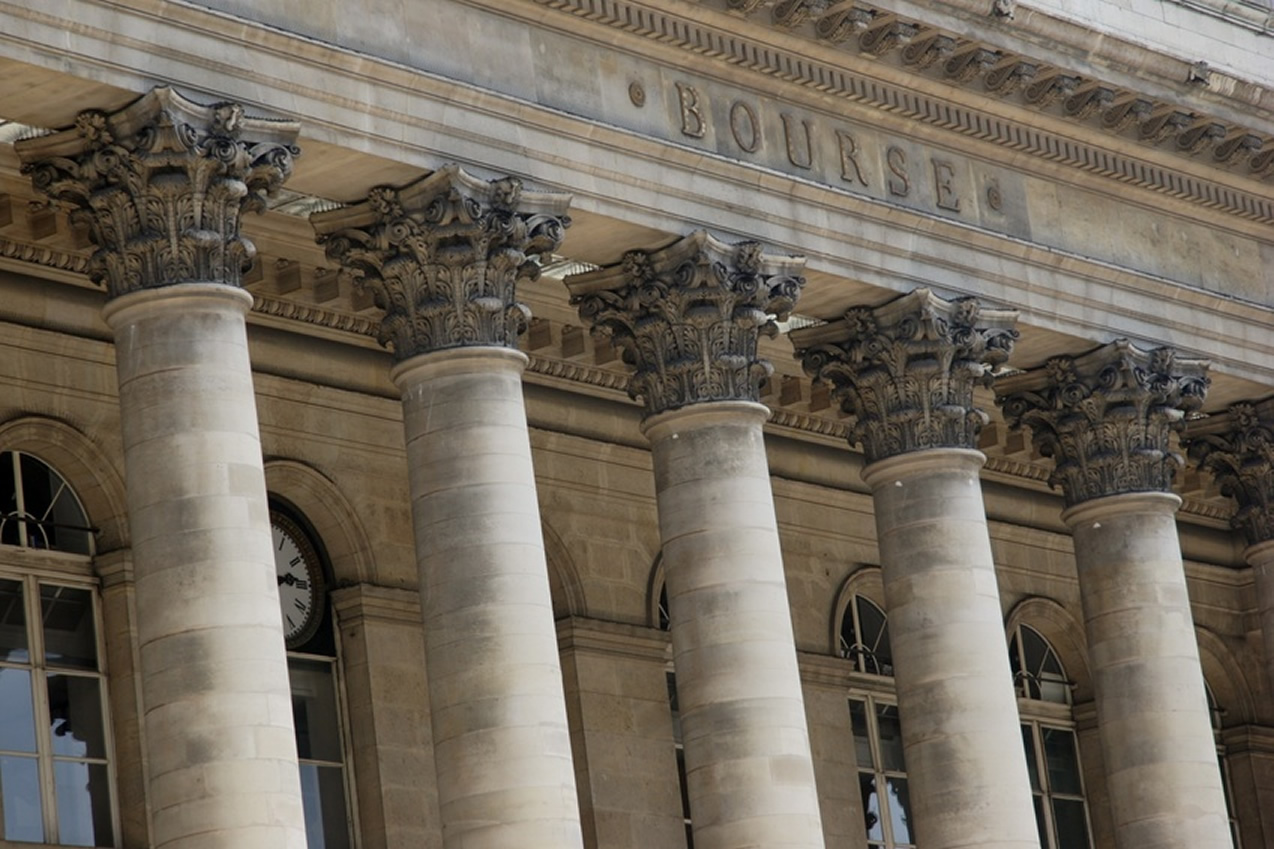 Affaire Vinci : sanction de 5 millions d'euros requise contre Bloomberg (AMF) Affaire Vinci : sanction de 5 millions d'euros requise contre Bloomberg (AMF)