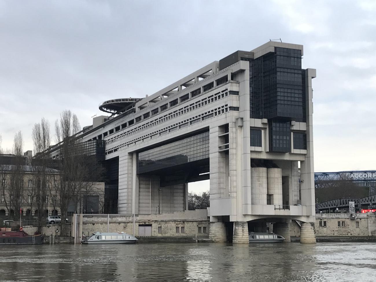 LEP : l'épargnant devra continuer de fournir son avis d'imposition à sa banque chaque année LEP : l'épargnant devra continuer de fournir son avis d'imposition à sa banque chaque année